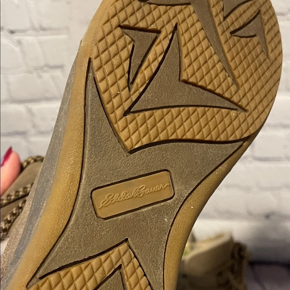 Eddie Bauer Suede Winter Boots Sz 6.5